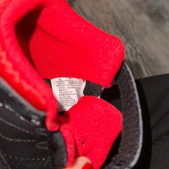 Jordan MAX AURA 3 (Toddler 7) Red/Black - Picture 6 of 6